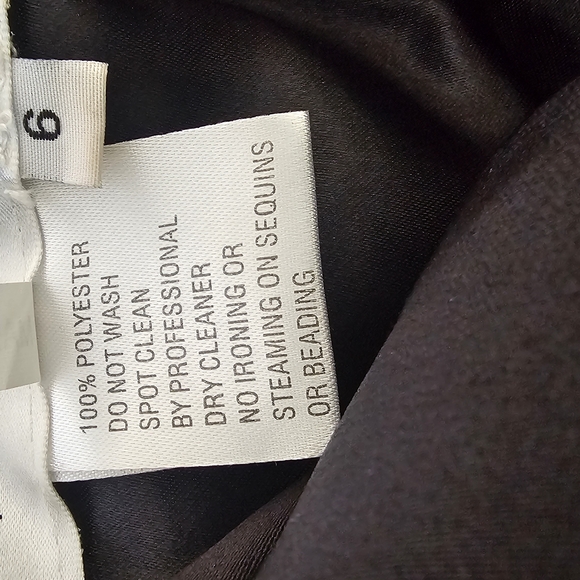 Madison James Elegant Black Evening/Prom,‎ Gown Size 6 - Picture 8 of 10